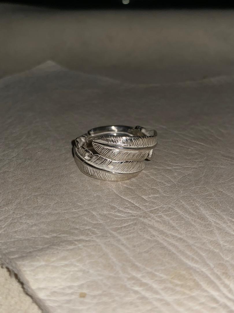 Wide Double Feather Ring